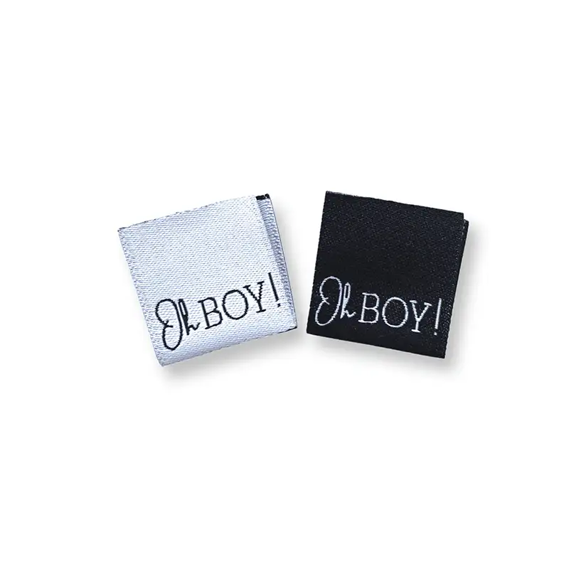 Weblabels 1x weiß und 1x schwarz Oh Boy